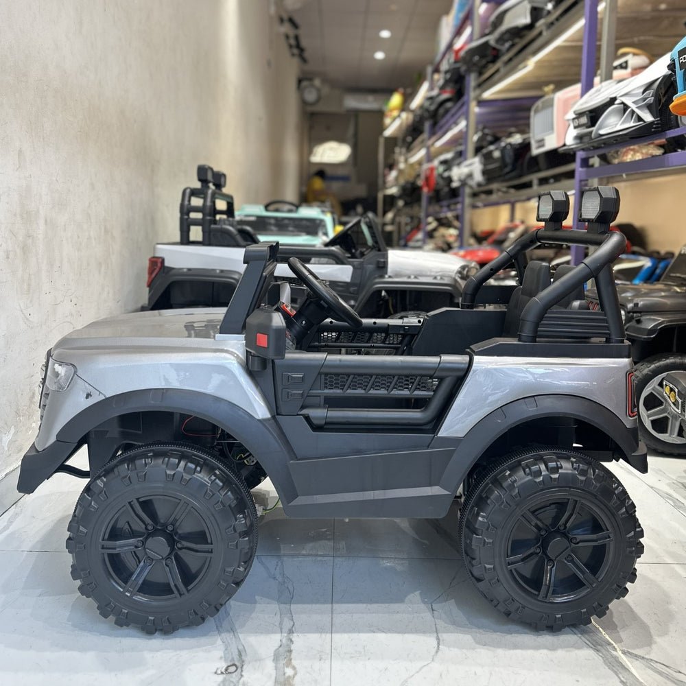 Smartechnology Toyota-Style Kids Ride-On Jeep 4WD - Image 3